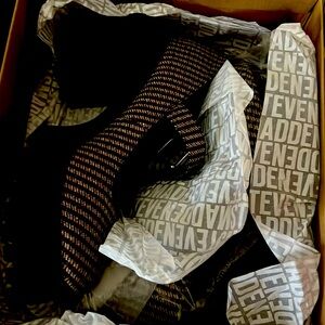 Brown checked Mary Jane’s platform.